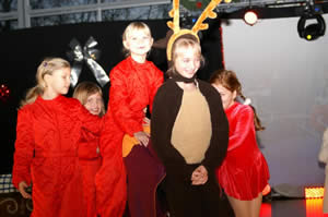 Rudolph mit den Kindern der Lobdeburgschule